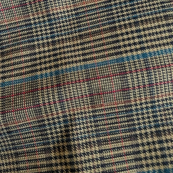 Plaid mini-skirt - Picture 2 of 3